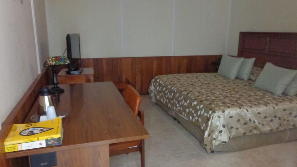 Hotel Villa Americana