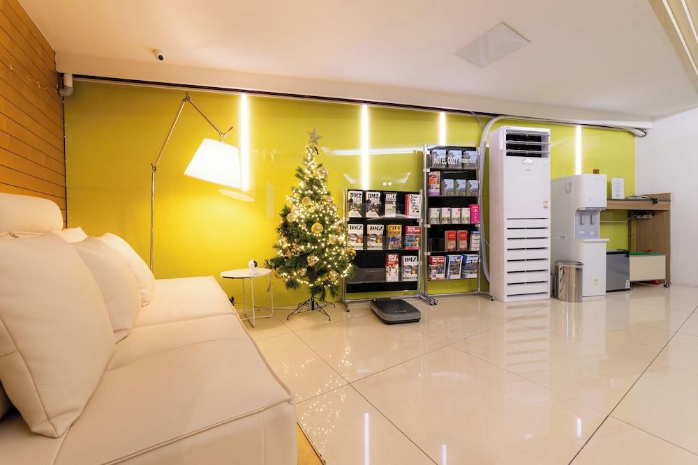 Hotel Cozy Myeongdong