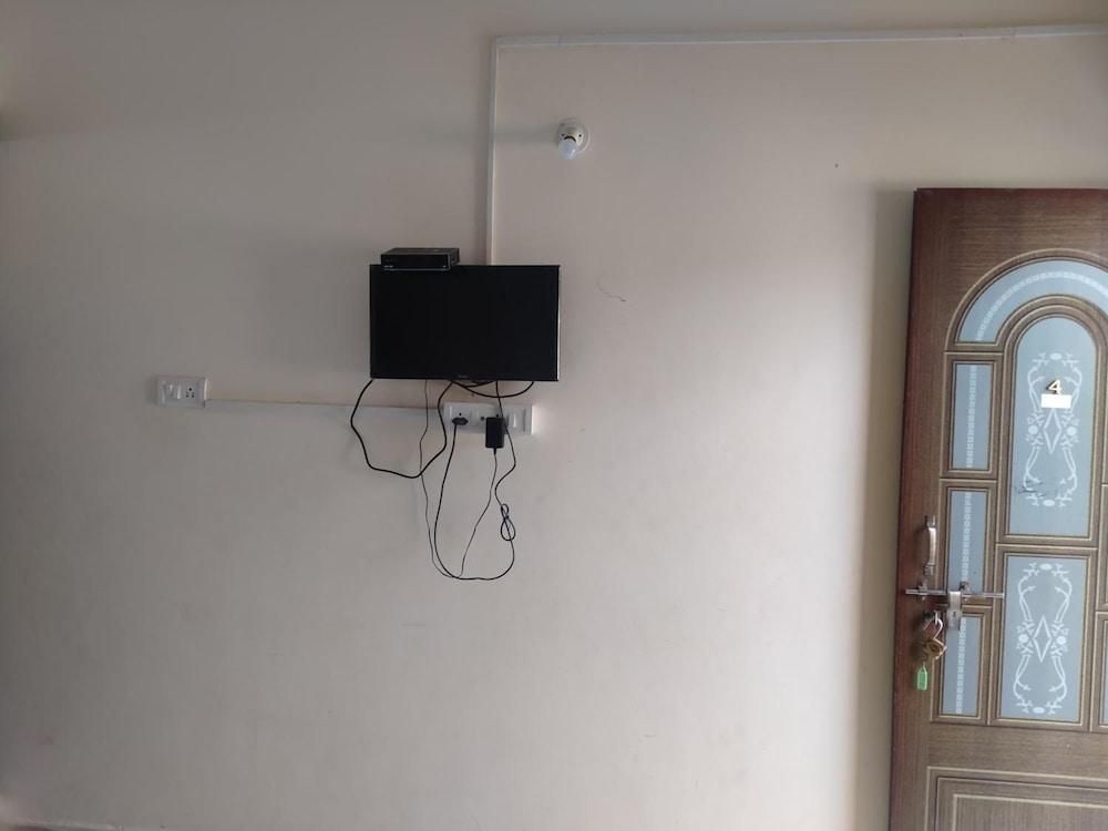 Evershine Guest House