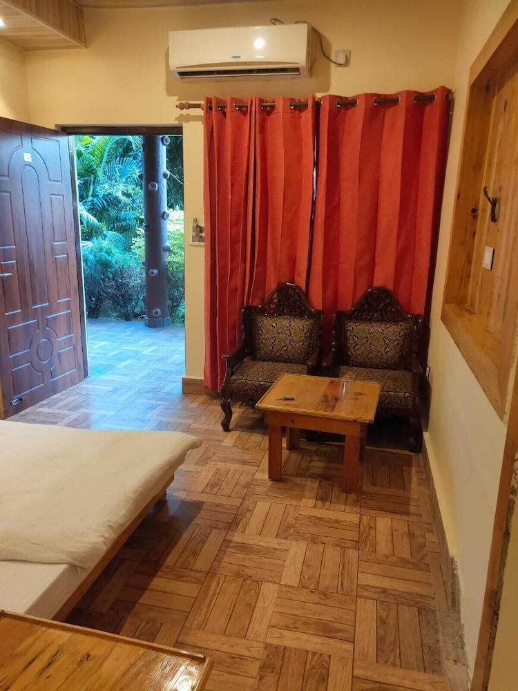 Hill Top Swiss Cottage