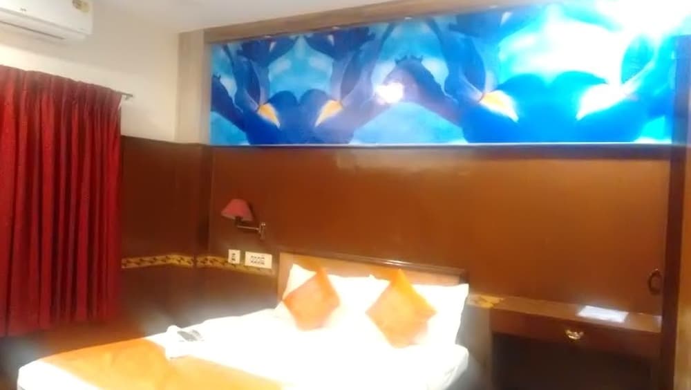 Hotel Manickam Grand