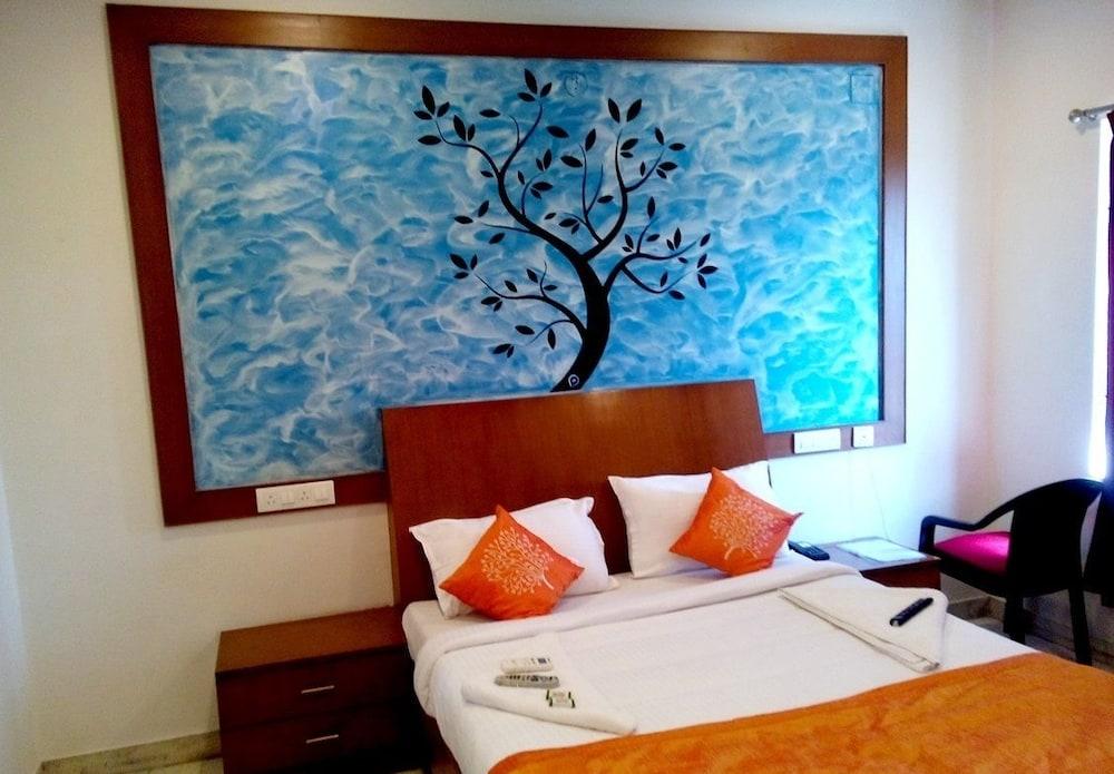 Hotel Manickam Grand