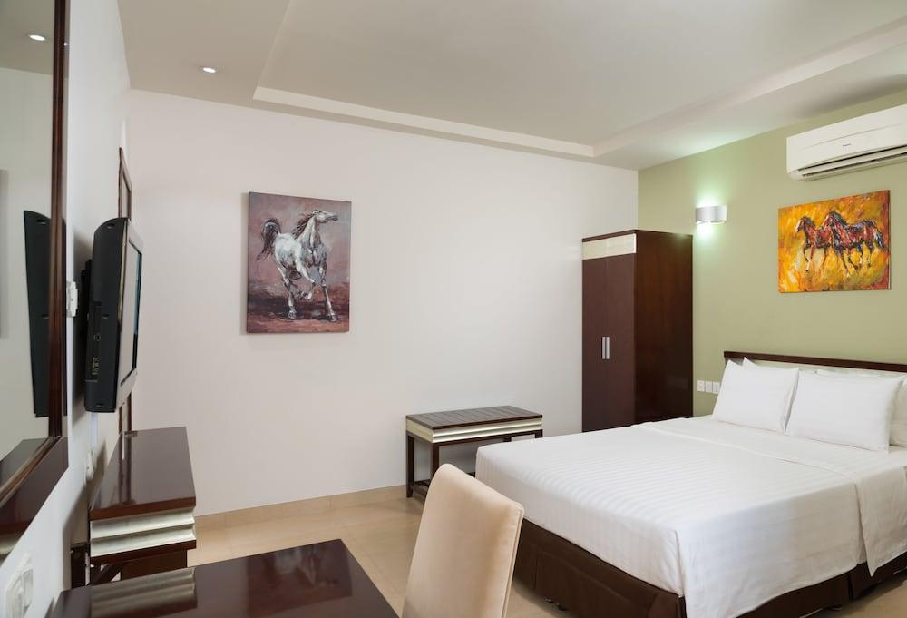 Centara Life Muscat Dunes Hotel