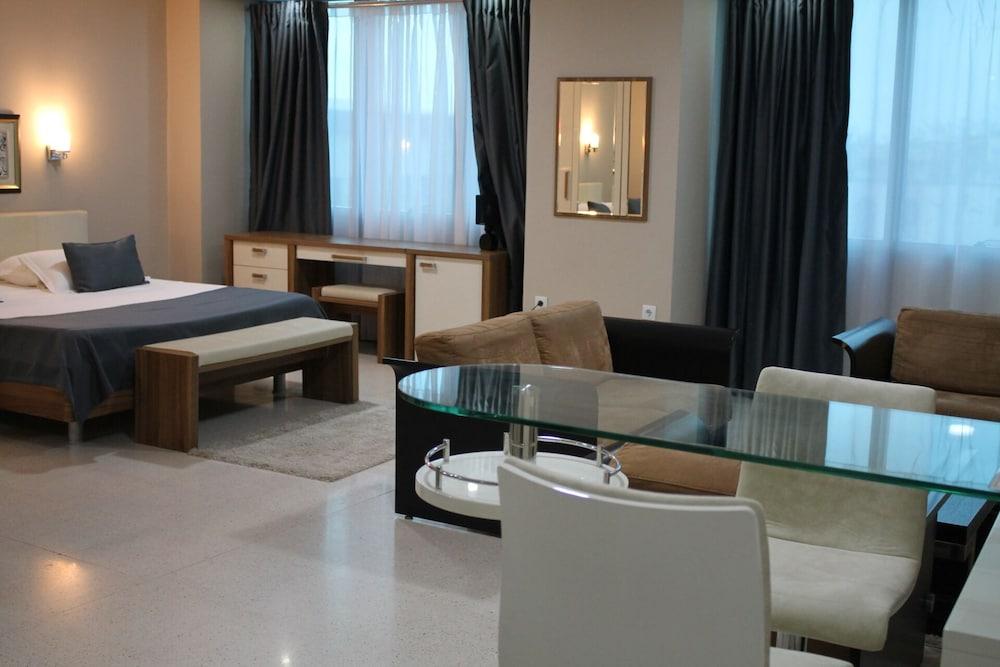 Palace Appart Hôtel