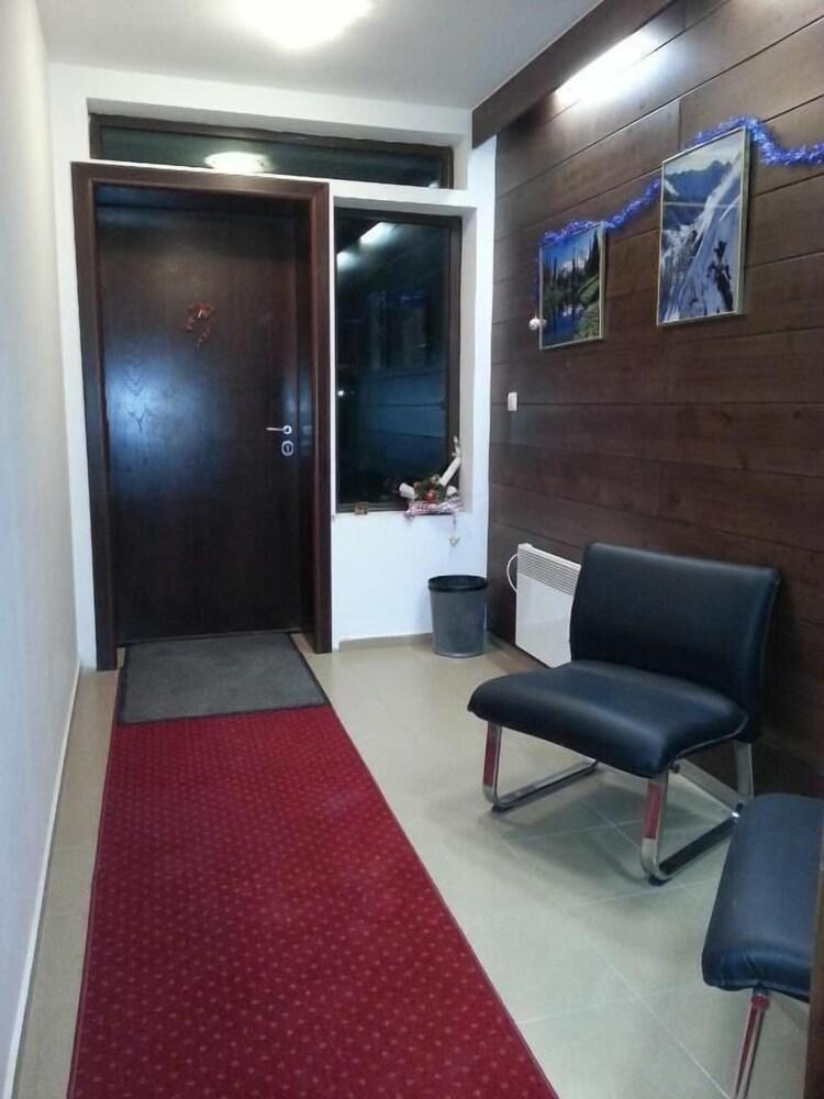 Snow Pearl Residence