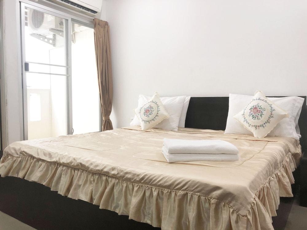 Aravinda Living Home