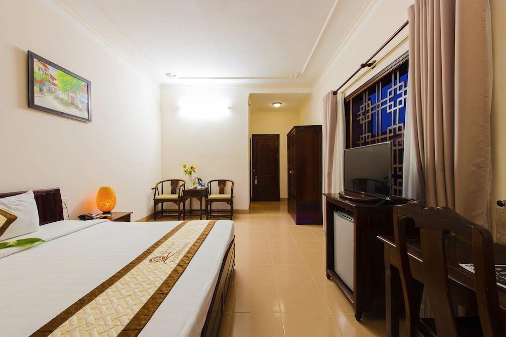 Bach Dang Hoi An Hotel