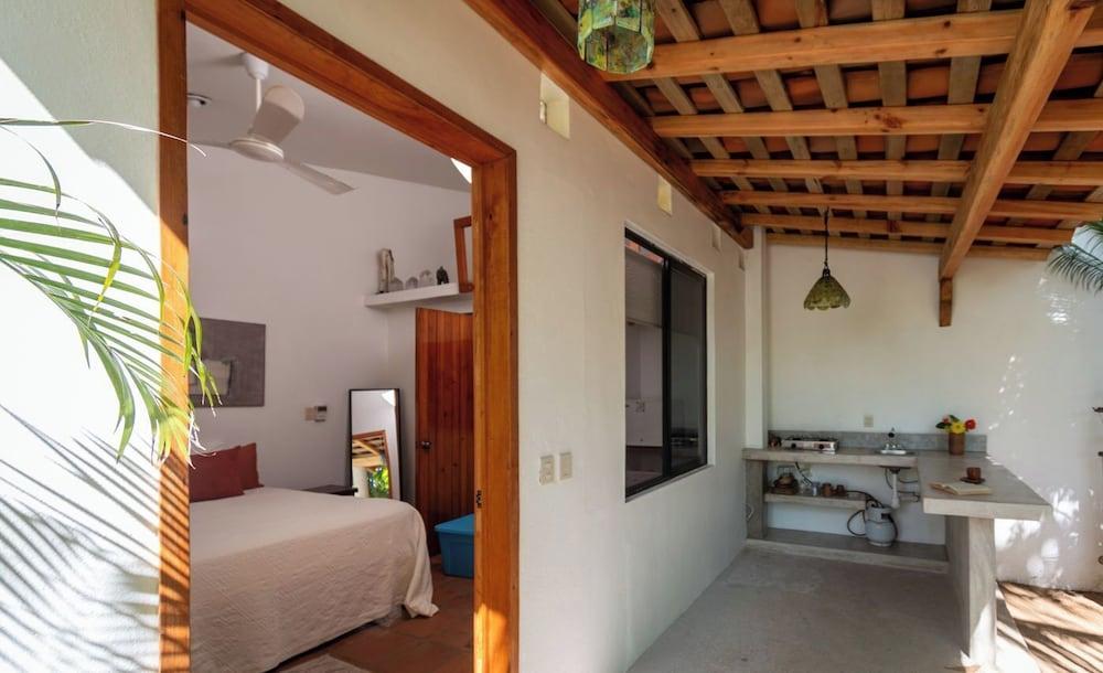 Villa Mozart y Macondo