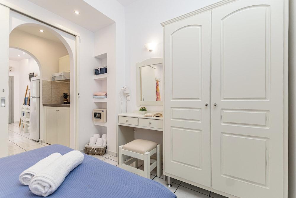 Zanneta Apartments and Suites