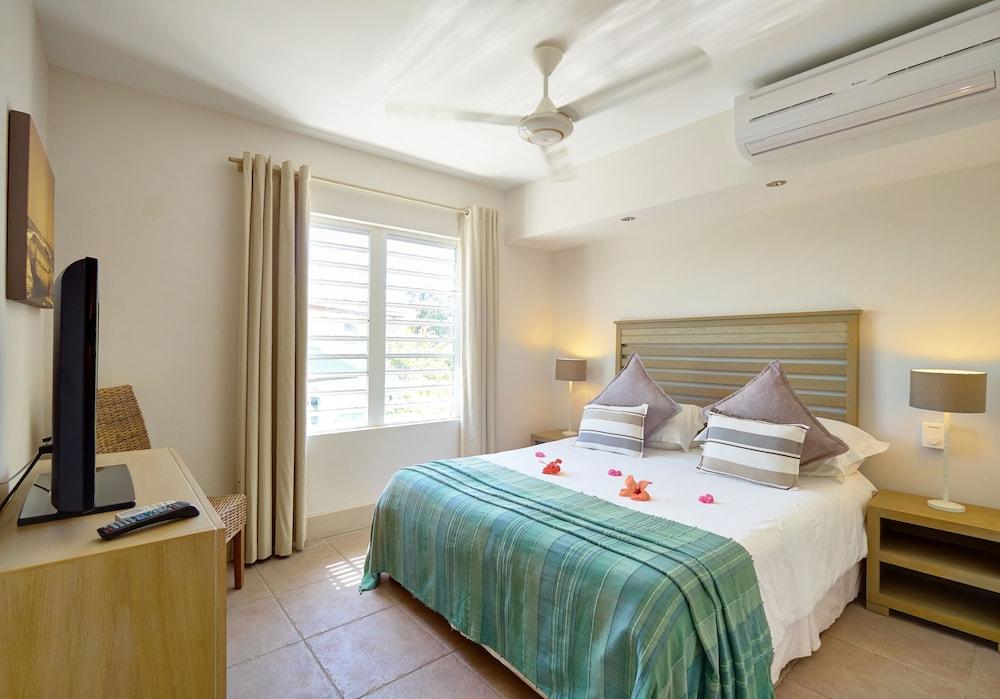 Cape Point Seafront Suites & Penthouse with LOV