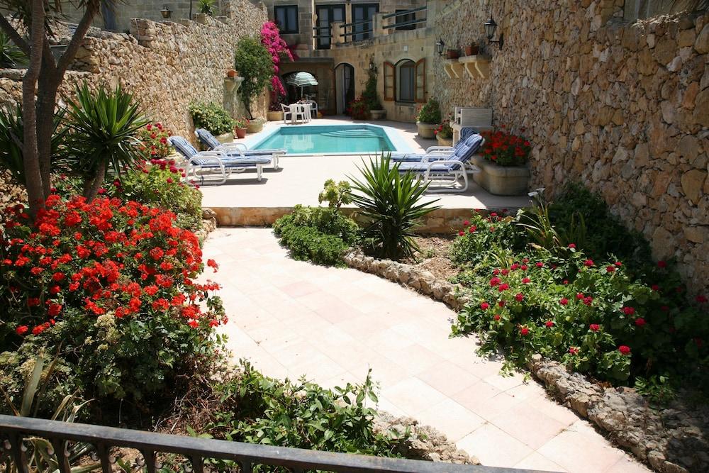 Bellavista Farmhouses Gozo
