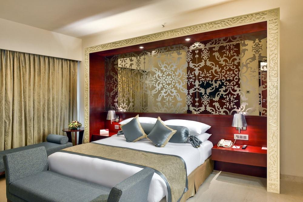 Crowne Plaza Ahmedabad City Centre by IHG