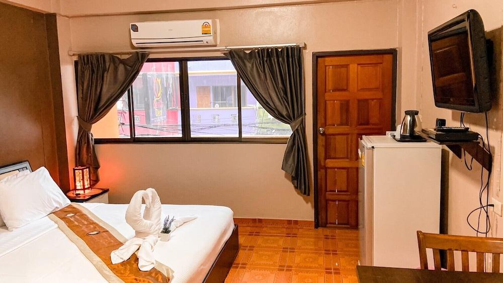 Drunken Duck Guesthouse