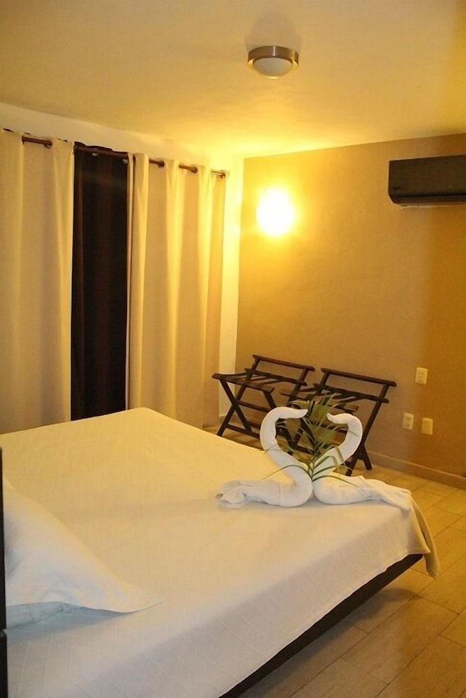 Koox La Mar CondHotel