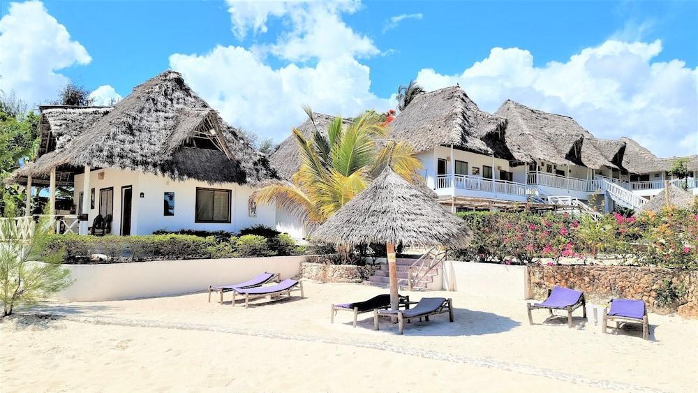 Paradise Beach Resort