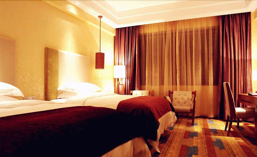 Days Hotel Suites by Wyndham Yangjiang