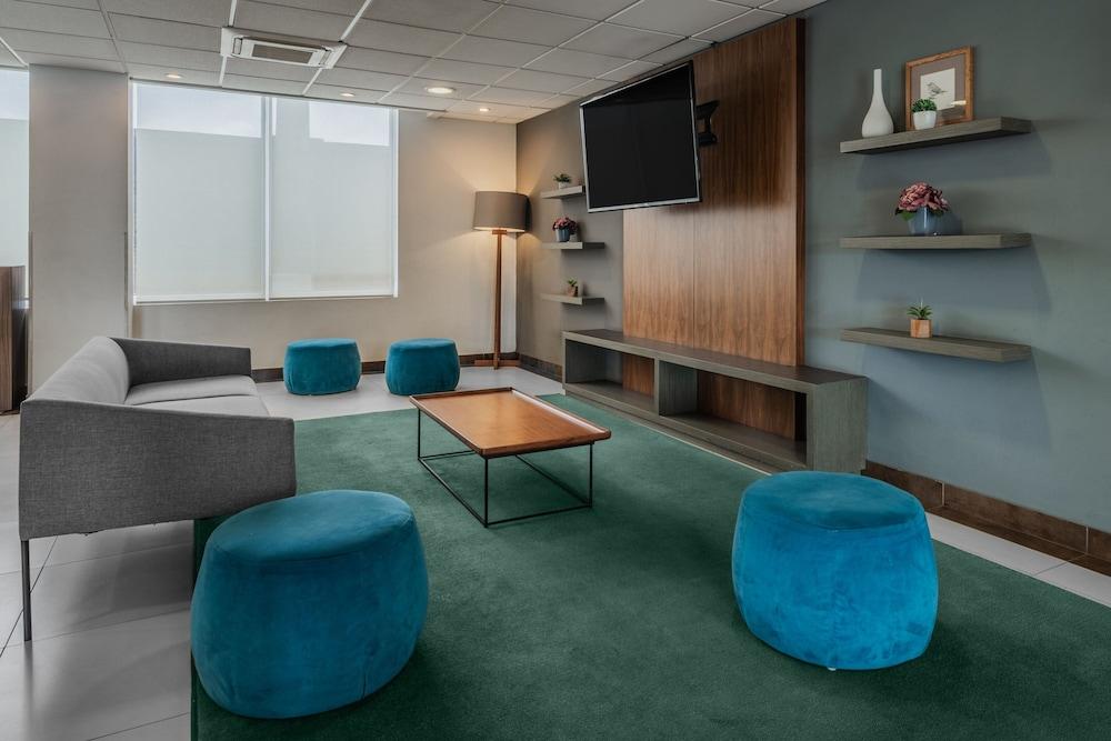 City Express by Marriott Querétaro Juríca