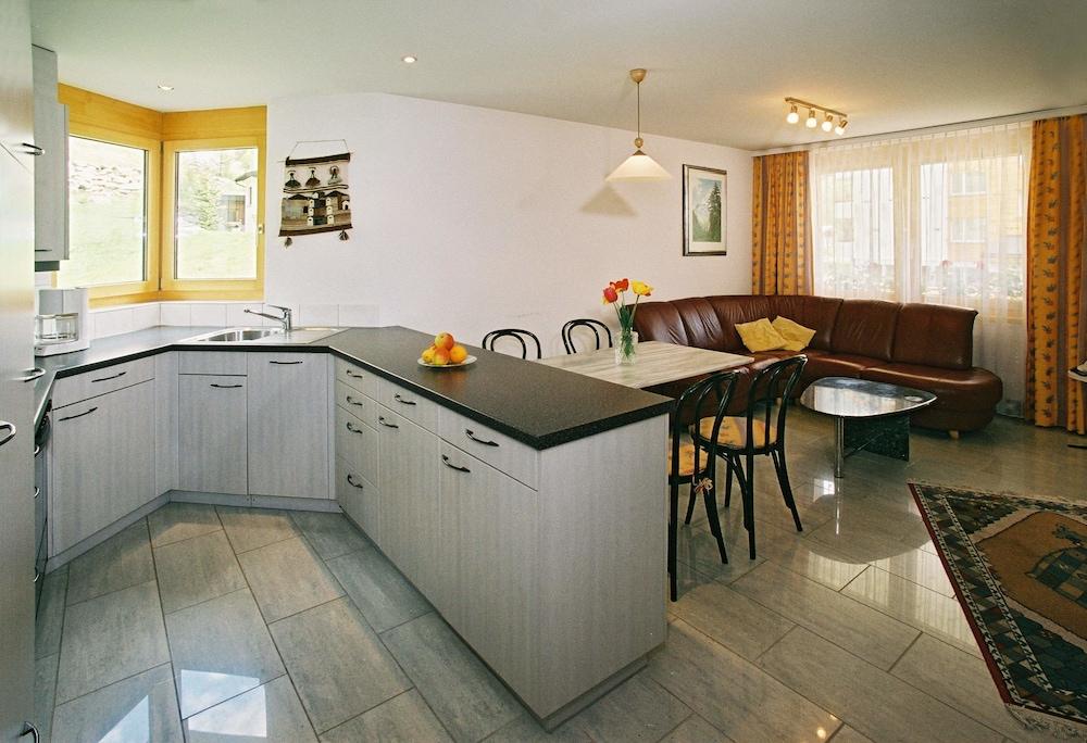 Rubin and Saphir Diamond Apartments