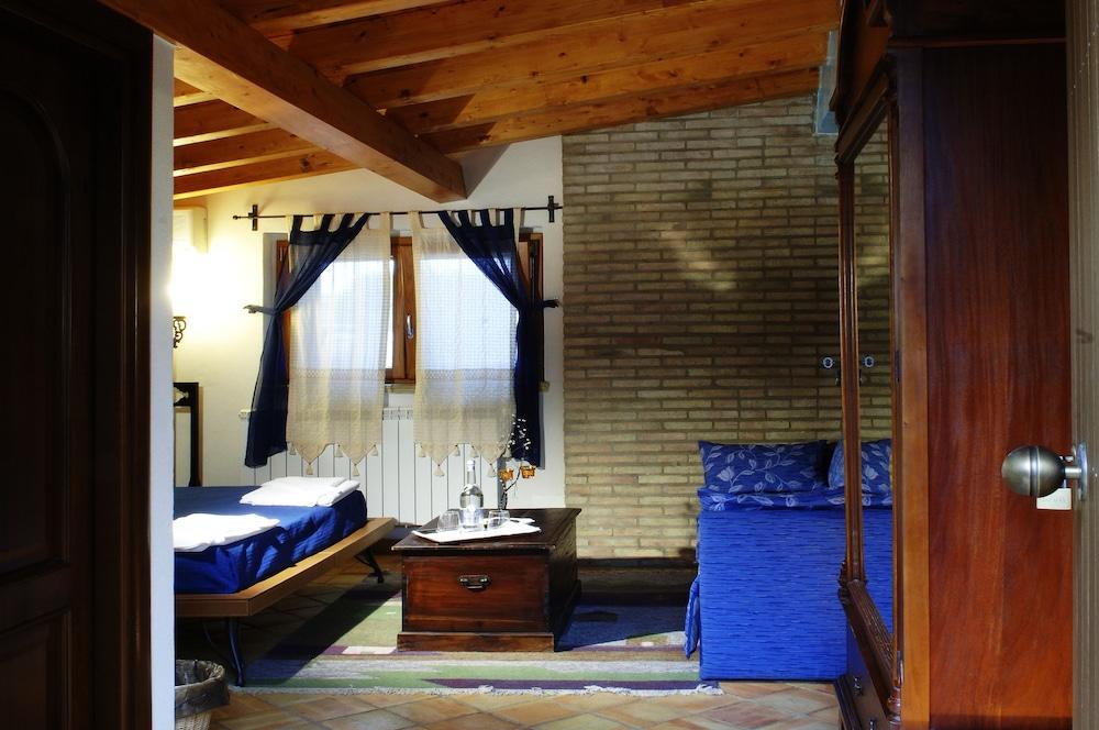 La Casa sulla Collina d'Oro