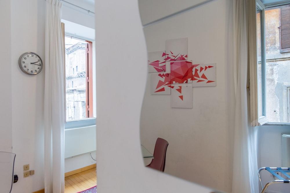 Best Suites Pantheon