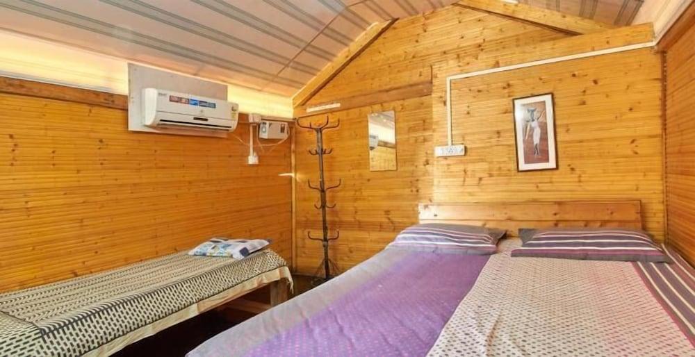 Tivai Beach Cottages