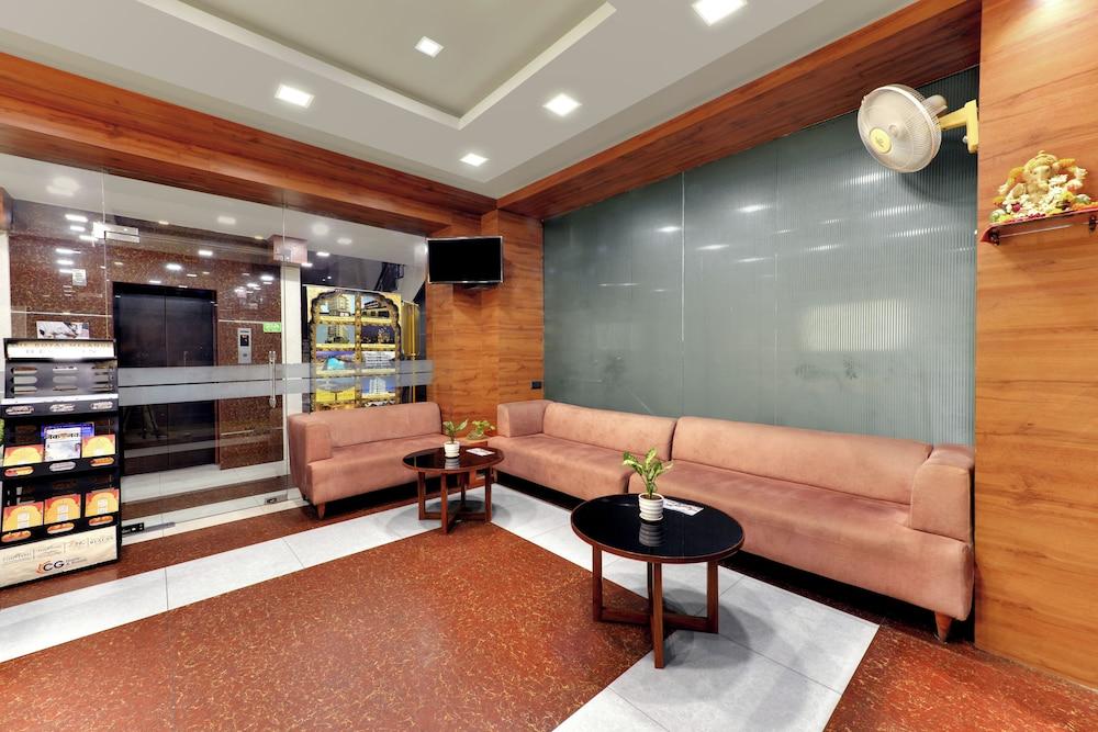 The Royal Melange Beacon