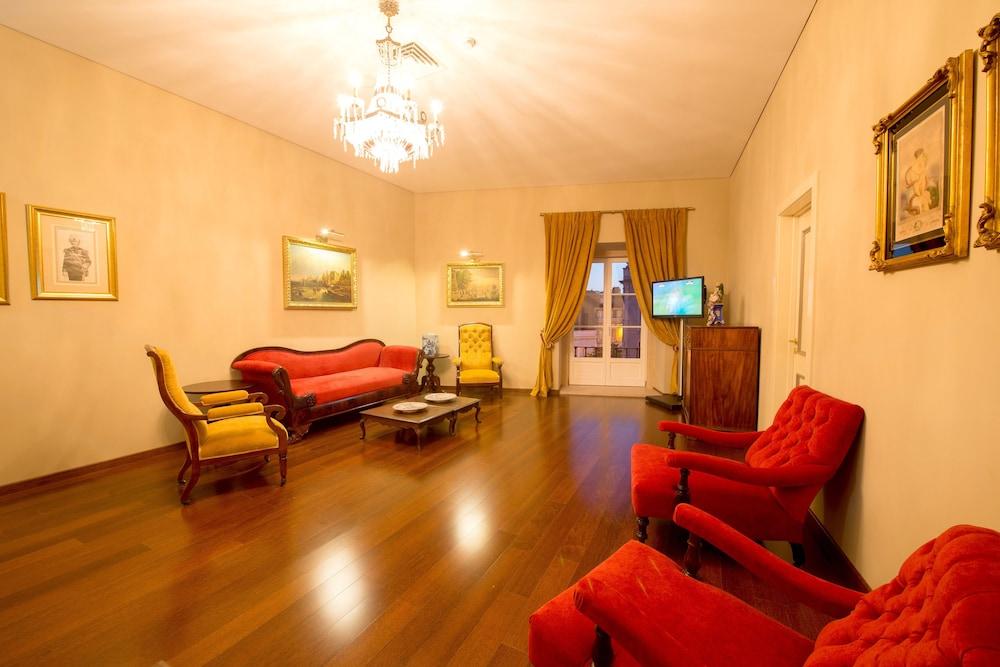 Vila Gale Collection Palacio dos Arcos Hotel