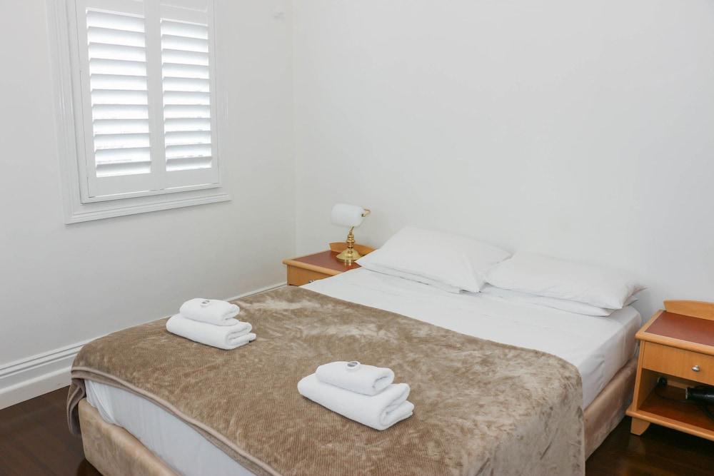 Glasgow Arms Hotel Ultimo