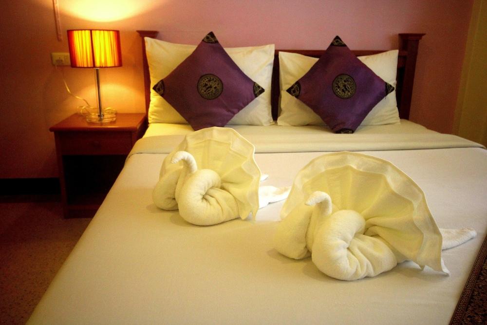 My Place @ Surat Hotel