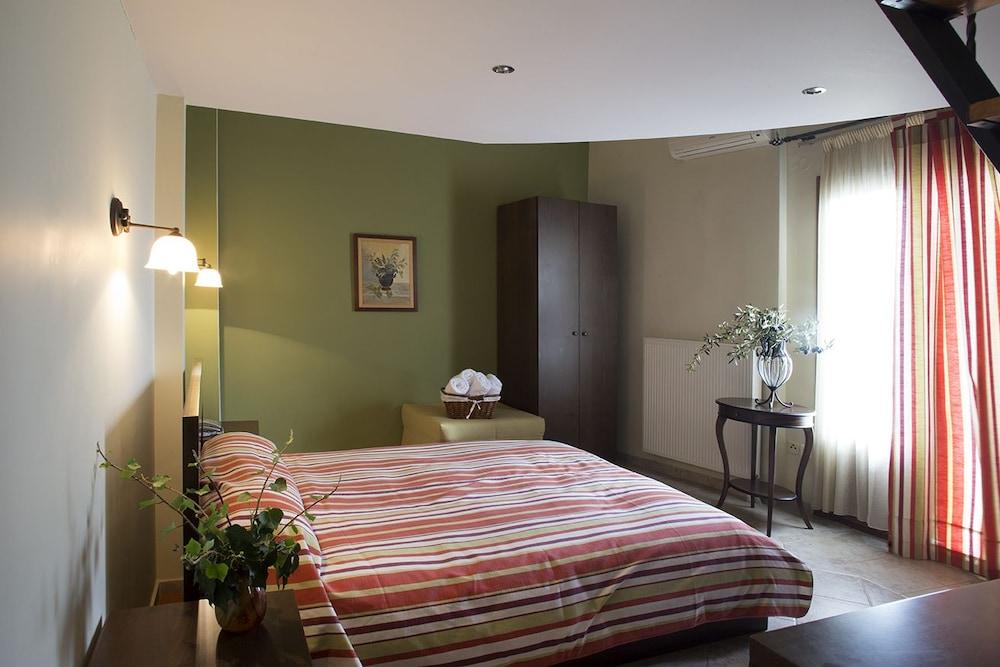 Dimosthenis Traditional Guesthouse