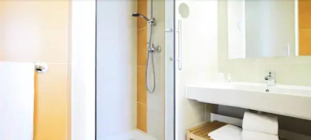 Kyriad Perpignan Sud