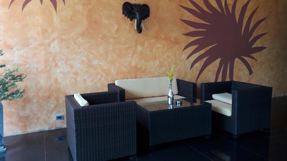 Chaweng Noi Pool Villa