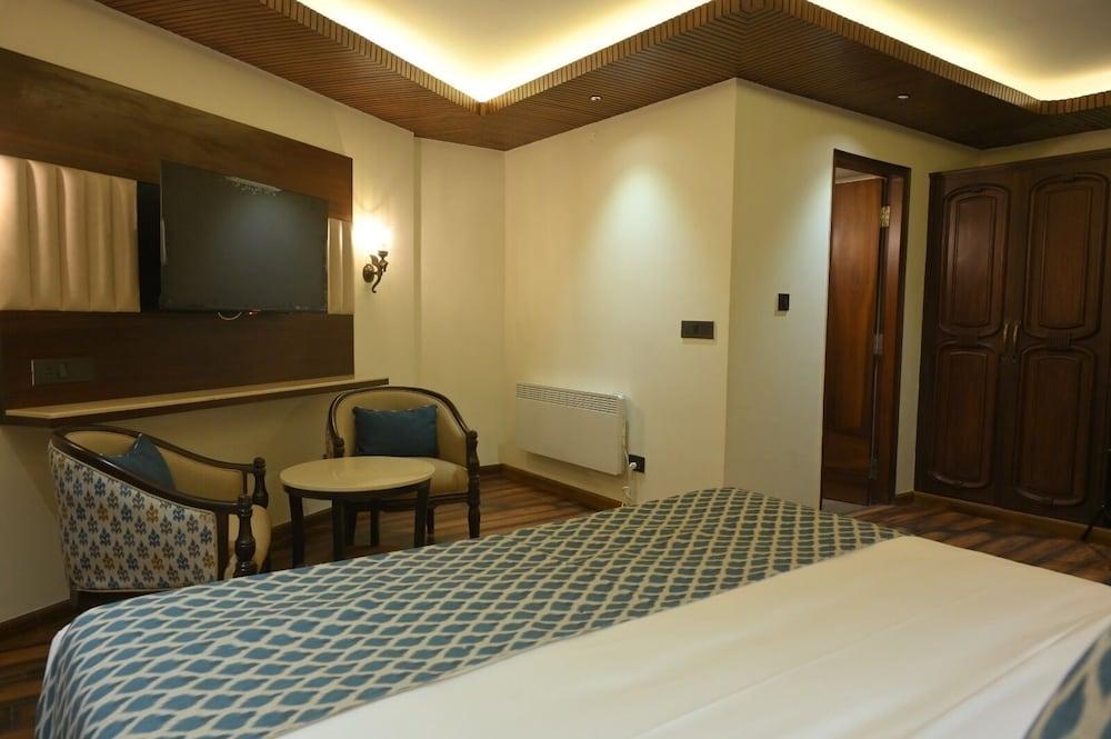 Kufri Heritage Resort & Spa