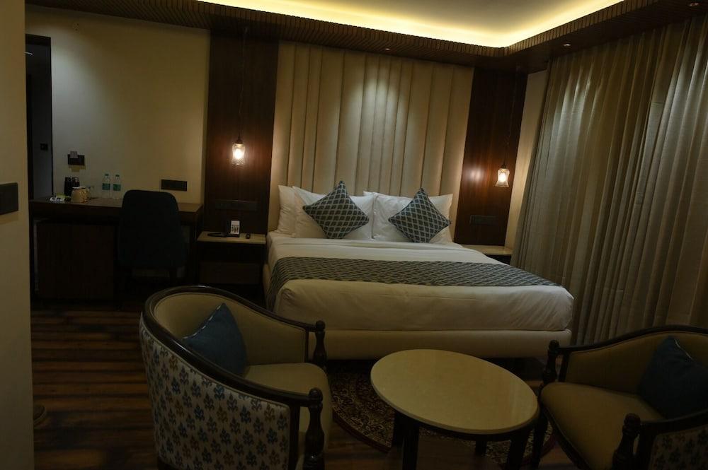 Kufri Heritage Resort & Spa