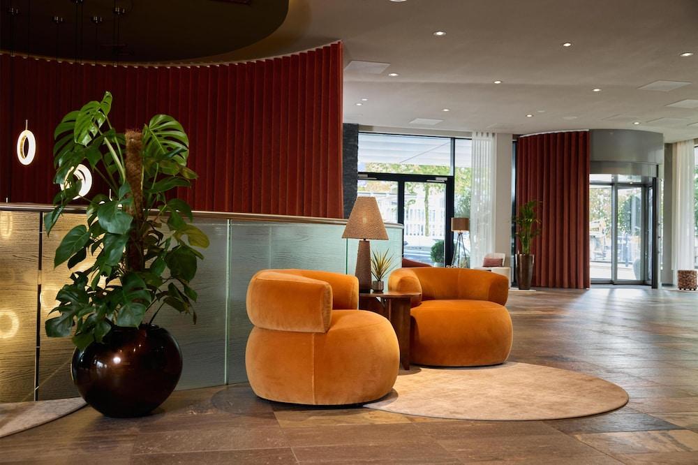 Haven Hotel Rotterdam, Curio Collection by Hilton