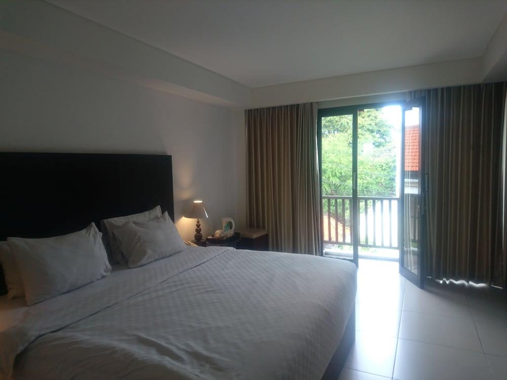 Suris Boutique Hotel