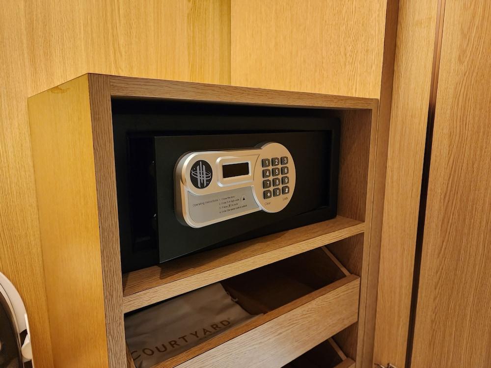 Courtyard by Marriott Hong Kong Sha Tin