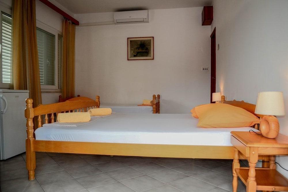 Accommodation Drasko