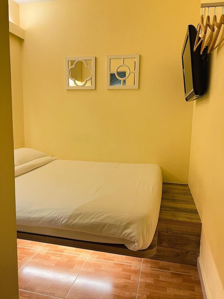 Fragrance Hotel - Classic