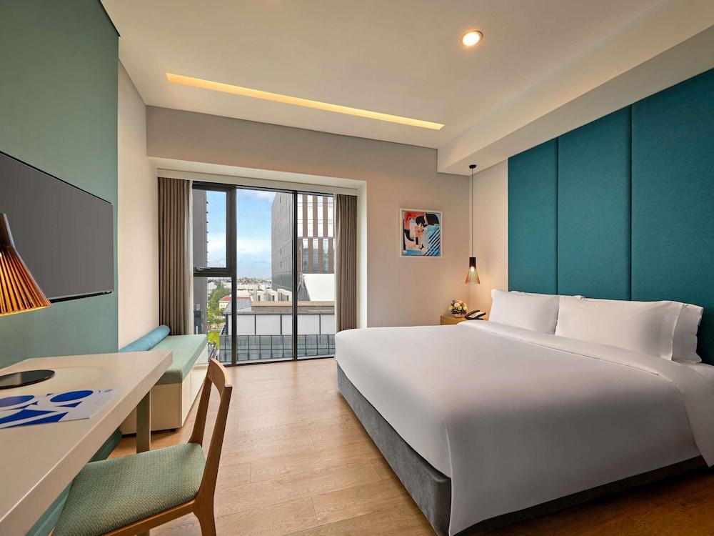 Novotel Living Saigon South
