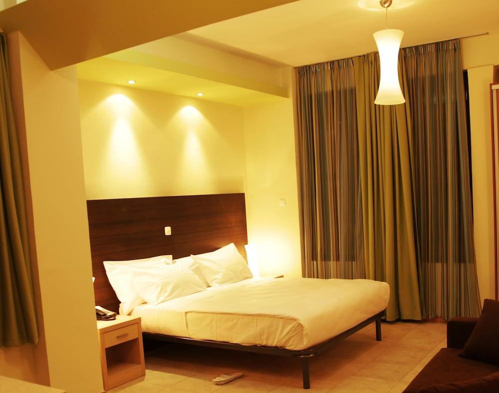 Reliance Hotel Apartment