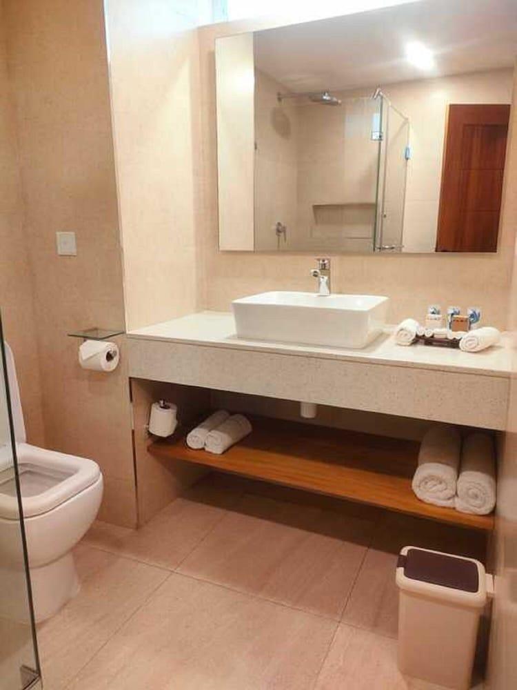 Bamburi Beach Hotel - All Inclusive