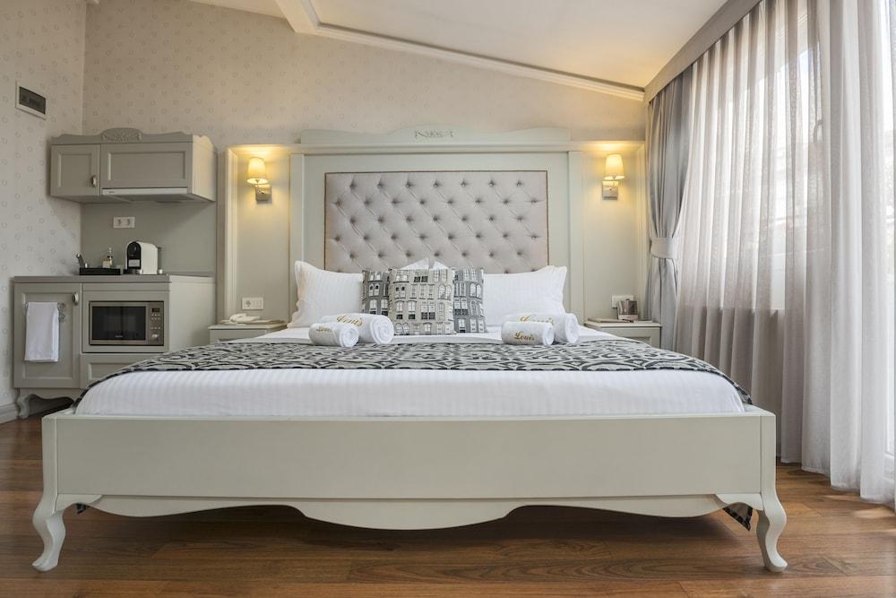 Louis Appartements Galata