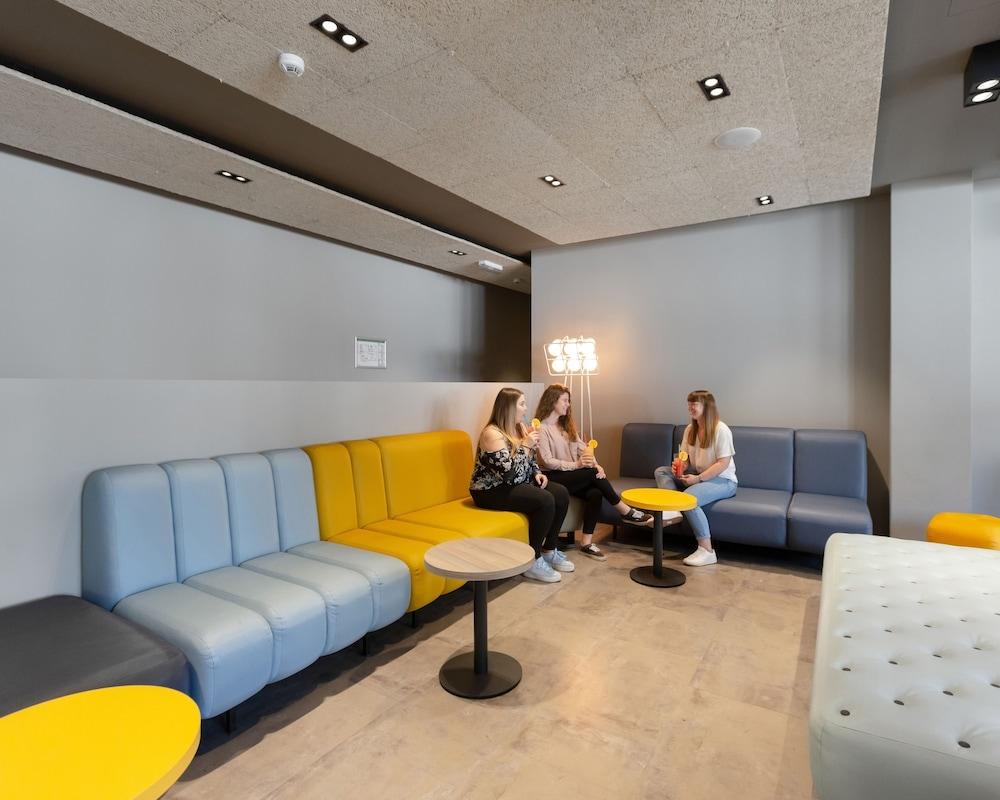 a&o Frankfurt Galluswarte - Hostel