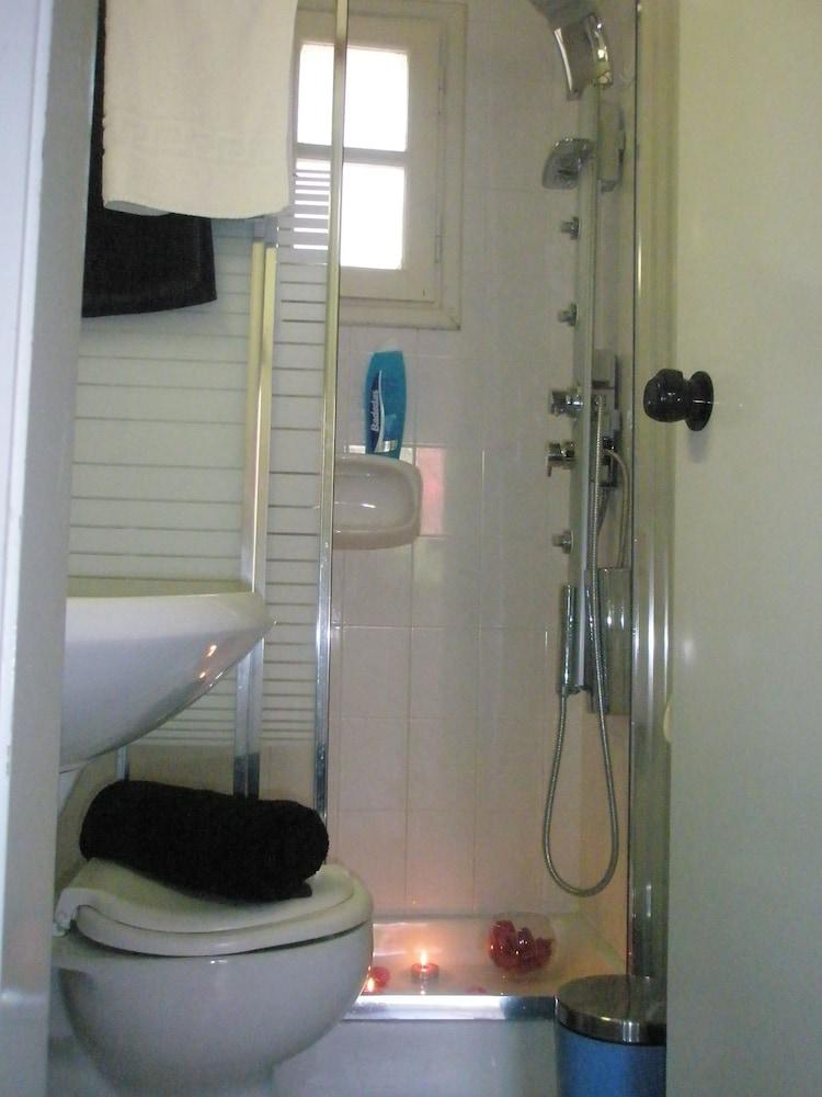 Cormoranos Apartments