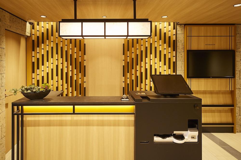 MONday Apart Premium Akihabara