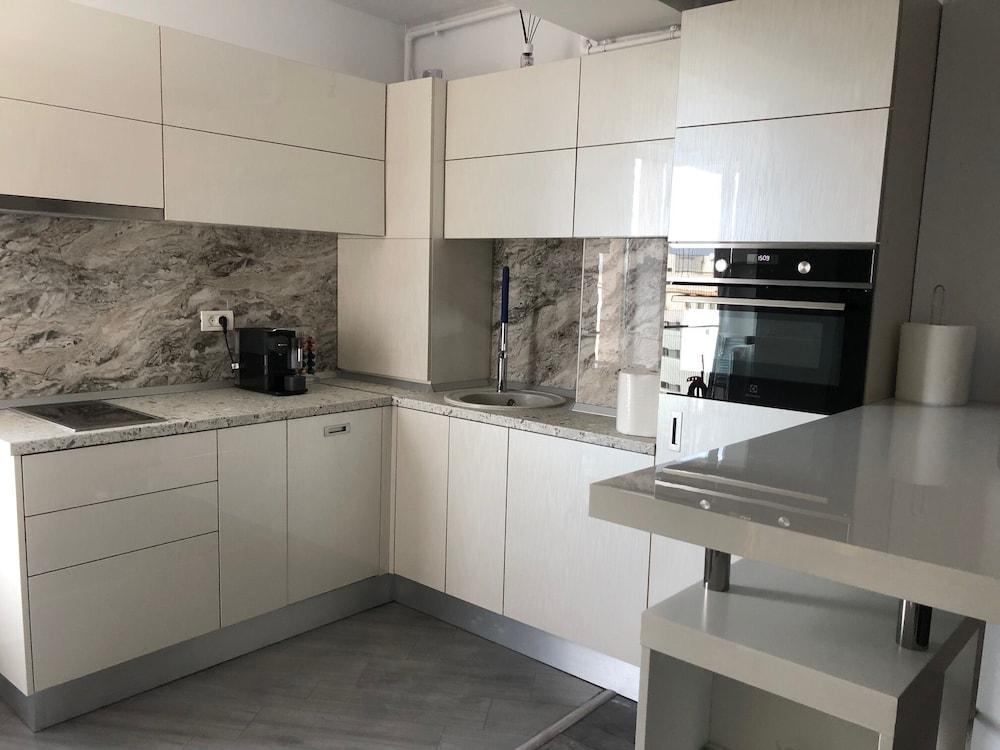 Westpark 2 Residence Lakeview W6