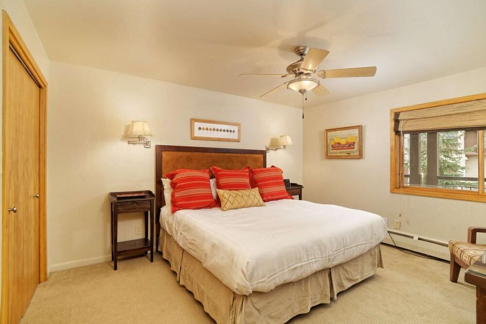 Shadowbrook Condos by iTrip Aspen Snowmass