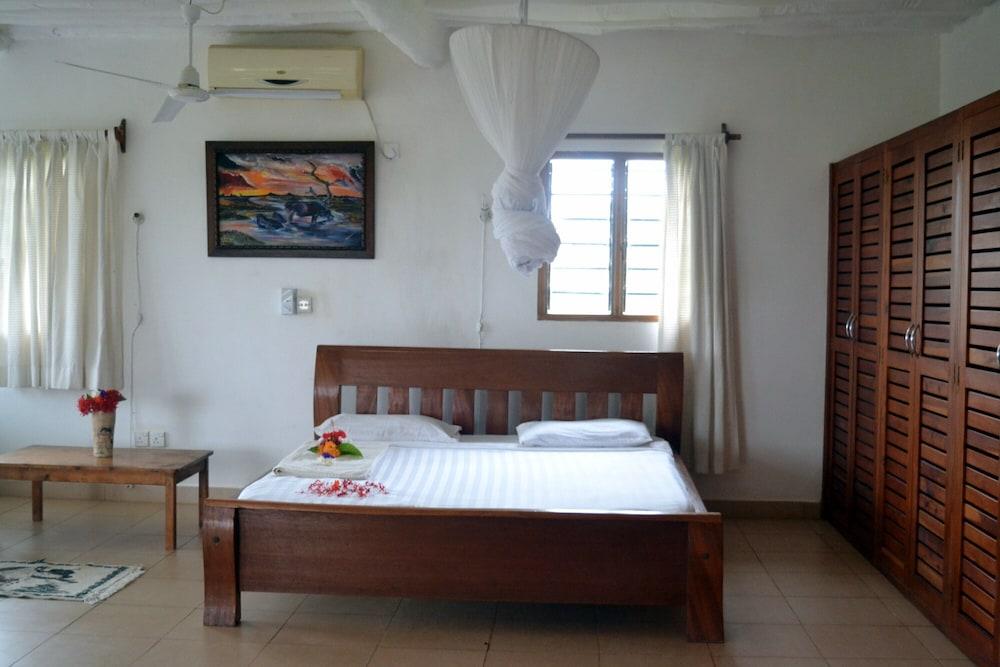 Lighthomez Dorric Villas