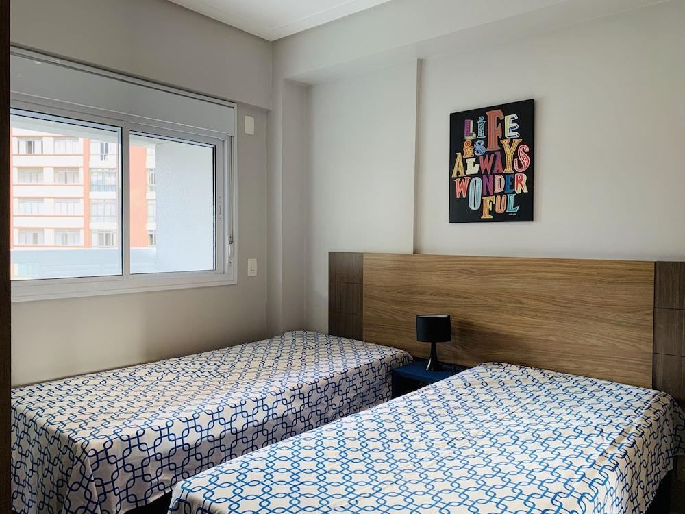 Akile Carlos Sampaio